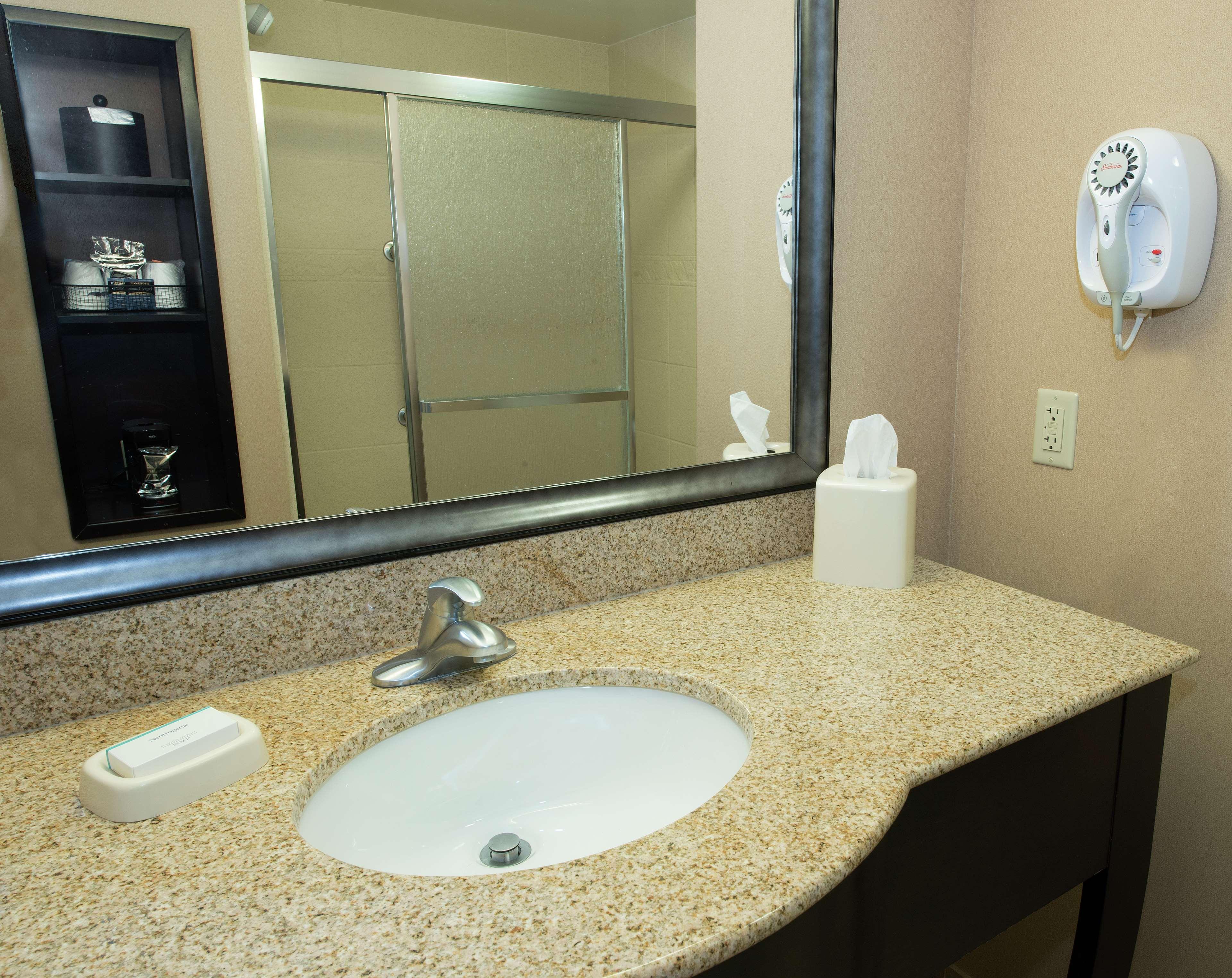 Hampton Inn & Suites Scottsboro Ngoại thất bức ảnh